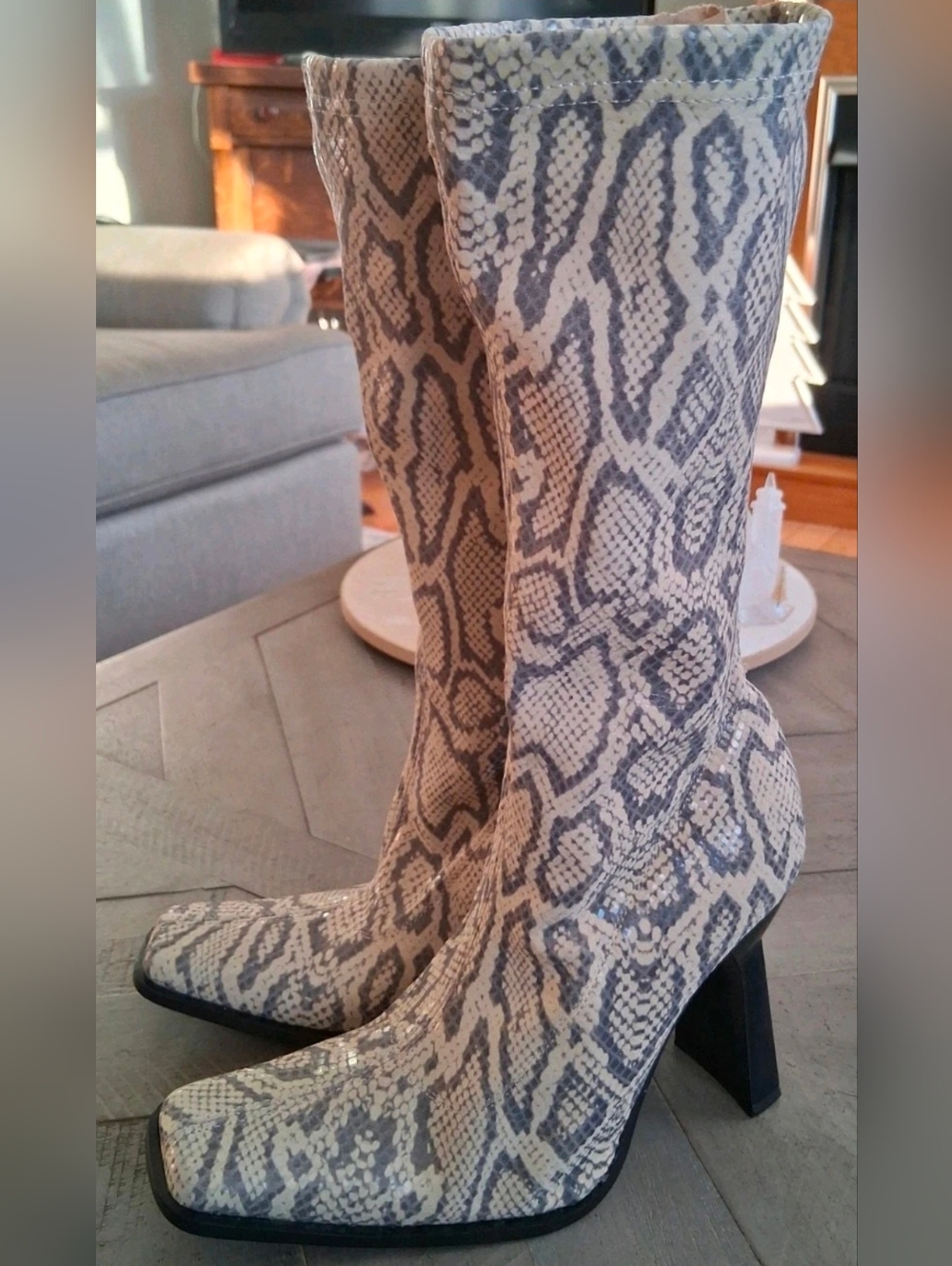 Made in Italy, Midcalf, modern reptile design women's boots, Gray/Ivory, US Sz 6